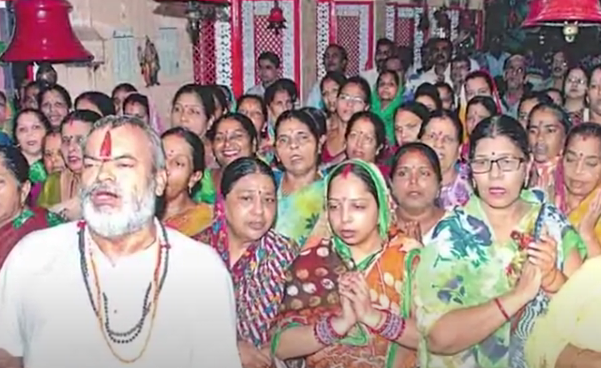 नवरात्रि स्पेशल: मां चंद्रघंटा के इस मंदिर में होते हैं मां के नौ स्वरूपों के एक-साथ दर्शन