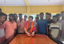 बीजेपी विधायक अग्निमित्रा पॉल के कैरम बोर्ड उद्घाटन पर सोशल मिडिया पर बवाल