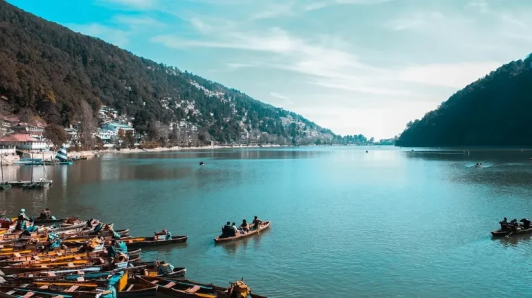 नैनीताल में मासूम से दुष्कर्म की खबर के बाद हिंसा और तनाव, पर्यटकों में दहशत, पर्यटन व्यवसाय को भारी नुकसान