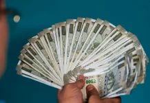 सेवानिवृत्त केंद्रीय कर्मचारियों के लिए खुशखबरी, अब वेतन वृद्धि का मिलेगा पेंशन में लाभ