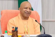 योगी सरकार का मेधावियों को तोहफा, टॉप छात्रों को मिलेगा 1 लाख रुपये, टैबलेट और मेडल