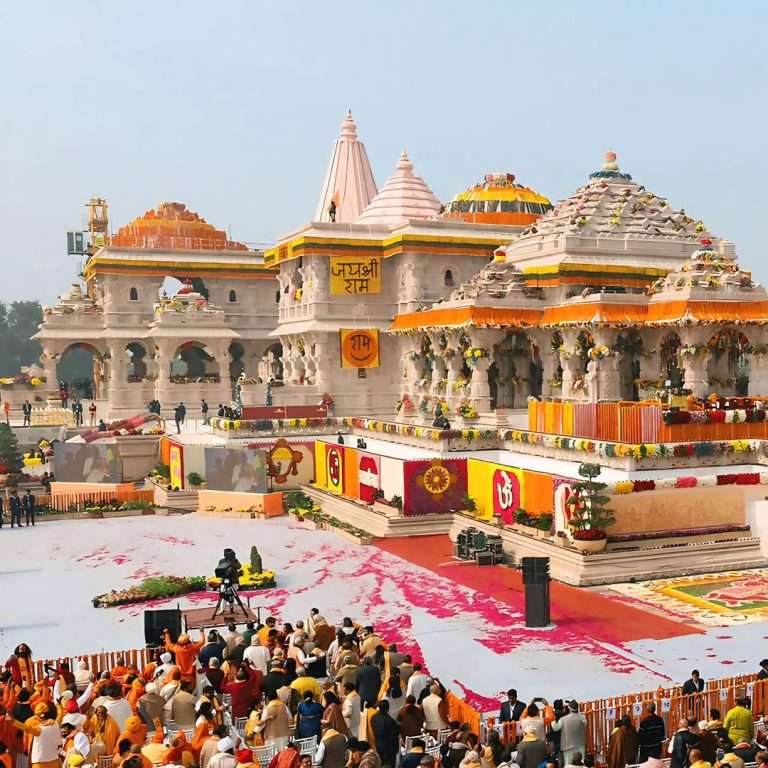 रामनगरी अयोध्या में राम दरबार की होगी प्राण प्रतिष्ठा, स्वर्ण से सजाया जायेगा शिखर!