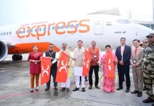 देहरादून-बेंगलुरु के बीच एयर इंडिया एक्सप्रेस की सीधी हवाई सेवा शुरू, मुख्यमंत्री धामी ने किया फ्लैग ऑफ