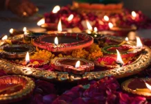 अंधकार पर प्रकाश की विजय का पर्व, जानिए दिवाली पर जुआ खेलने की धार्मिक मान्यता और शुभ-अशुभ पक्ष