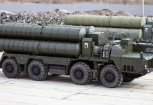 भारत-रूस के बीच 10,000 करोड़ रुपये के एस-400 मिसाइल सौदे पर बातचीत तेज, जल्द हो सकता है समझौता