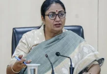 छठ पर्व पर 27 अक्टूबर को दिल्ली में सरकारी अवकाश, सीएम रेखा गुप्ता ने दी श्रद्धालुओं को शुभकामनाएं