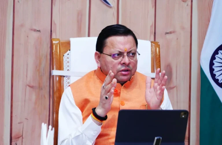 कुमाऊं में टूटी सड़कों की मरम्मत को सीएम धामी का सख्त निर्देश, बरसात में क्षतिग्रस्त मार्ग होंगे जल्द दुरुस्त