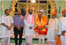 मुकेश अंबानी ने नाथद्वारा में यात्री एवं वरिष्ठ सेवा सदन प्रोजेक्ट की घोषणा की, ₹15 करोड़ का दान दिया