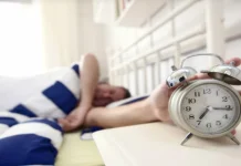 सुबह उठने में होती है परेशानी? अपनाएं ये आसान टिप्स, नींद भी आएगी गहरी और दिनभर रहेंगे फ्रेश