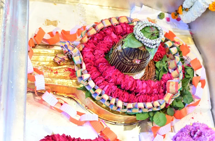 भगवान शिव के 10 सबसे प्रसिद्ध और पवित्र ऐतिहासिक मंदिर इस प्रकार हैं..