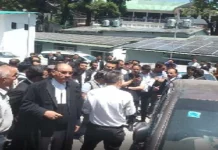 नैनीताल कलेक्ट्रेट परिसर में कार से अधिवक्ता का शव मिलने से हड़कंप, सुसाइड नोट बरामद