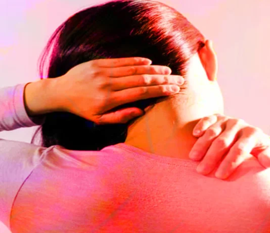 गर्मियों में क्यों बढ़ता है सर्वाइकल दर्द और चक्कर? जानिए वजह और बचाव के आसान तरीके