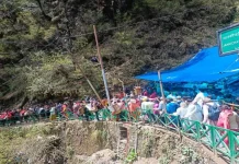 भारी बारिश से यमुनोत्री यात्रा प्रभावित, पैदल मार्ग पर बढ़ीं श्रद्धालुओं की मुश्किलें