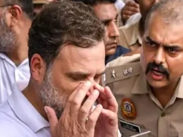 PM आवास के बाहर प्रदर्शन के दौरान राहुल गांधी और अखिलेश यादव हिरासत में, सोनम वांगचुक आंदोलन पर बढ़ा सियासी संग्राम
